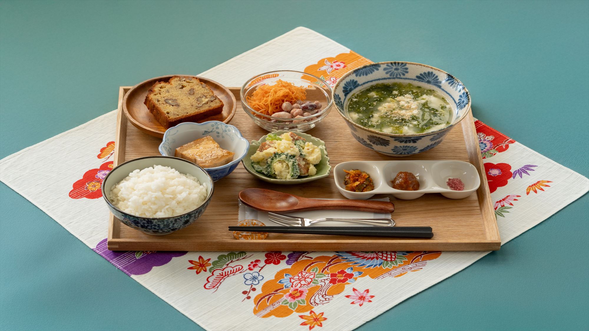 ［朝食］営業時間7:00〜9:00（ラストオーダー8:30）