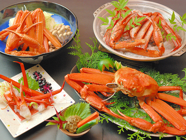 春と秋のおすすめ！紅ガニフルコースの一例