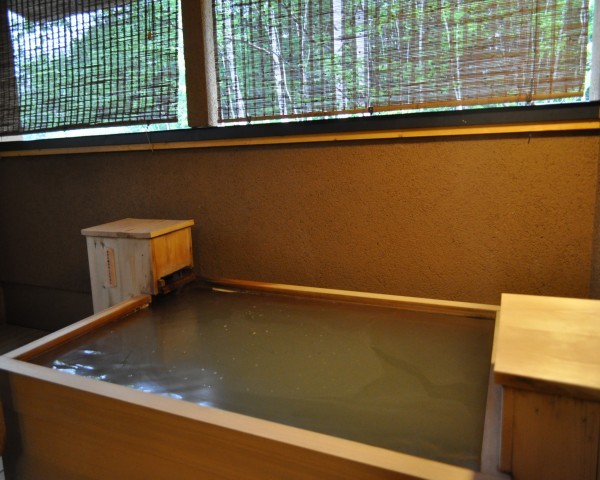 本館 客室露天風呂 一例