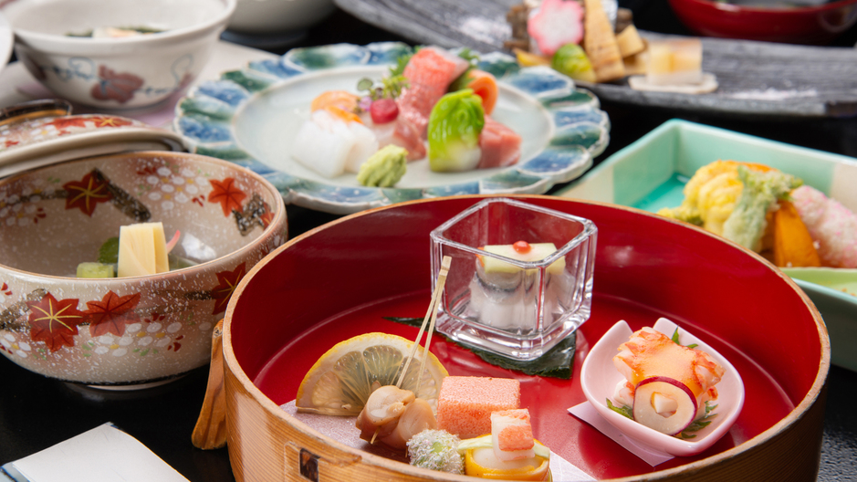 Kaihinso Kamakura Set in a prime location of Kamakura, Kaihinso Kamakura puts everything the city has to offer just outside your doorstep. Featuring a satisfying list of amenities, guests will find their stay at the pr