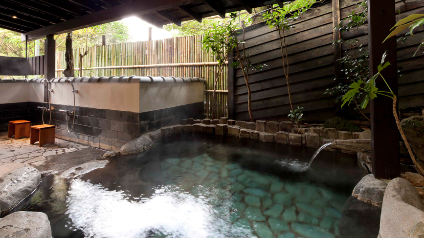  貸切露天風呂「子宝の湯」