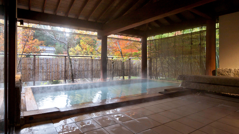 男女入替制露天風呂「河鹿の湯」