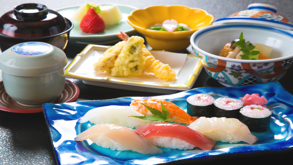 【日本料理・れいめい庵】