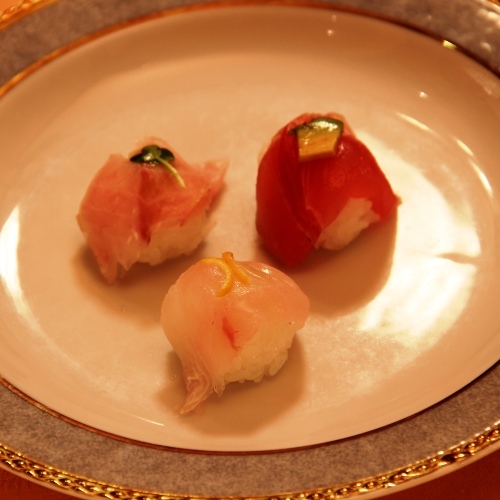 地魚手まり寿司