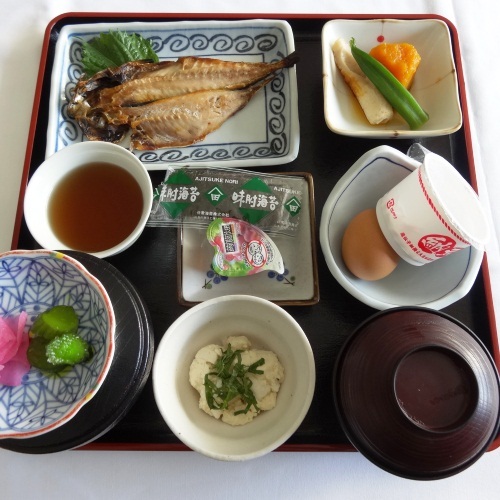 健康に気遣ったバランスの良い和朝食です。※日によって内容が異なります。
