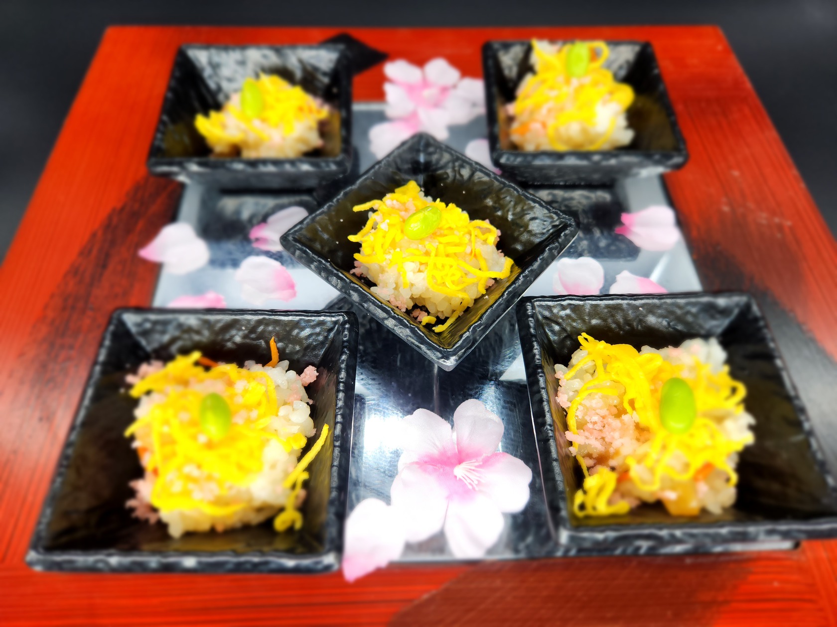 【2025年春限定メニュー】春の小ちらし寿司