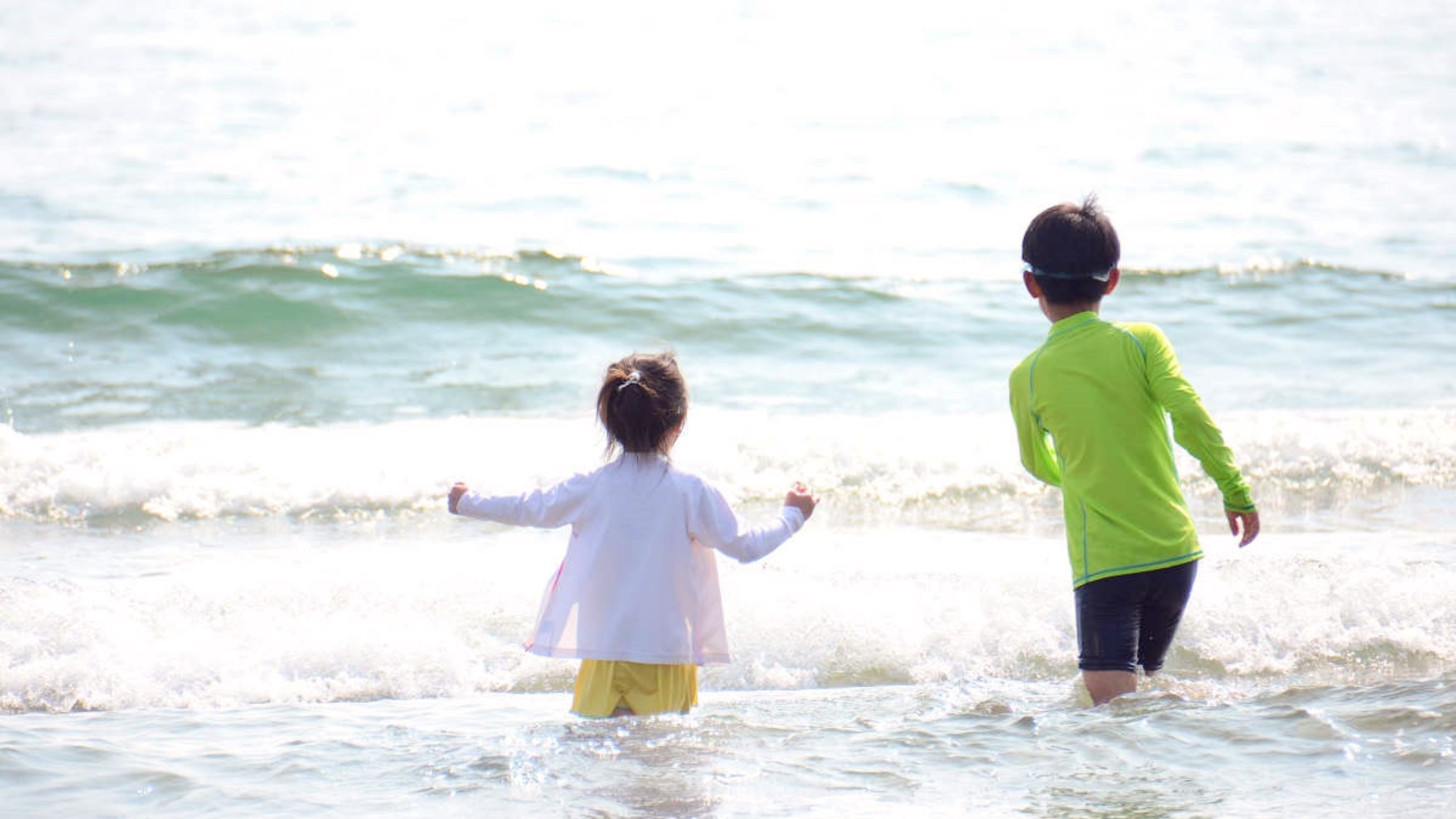 遠浅の海岸なのでお子さまも安心して海水浴を楽しめます♪