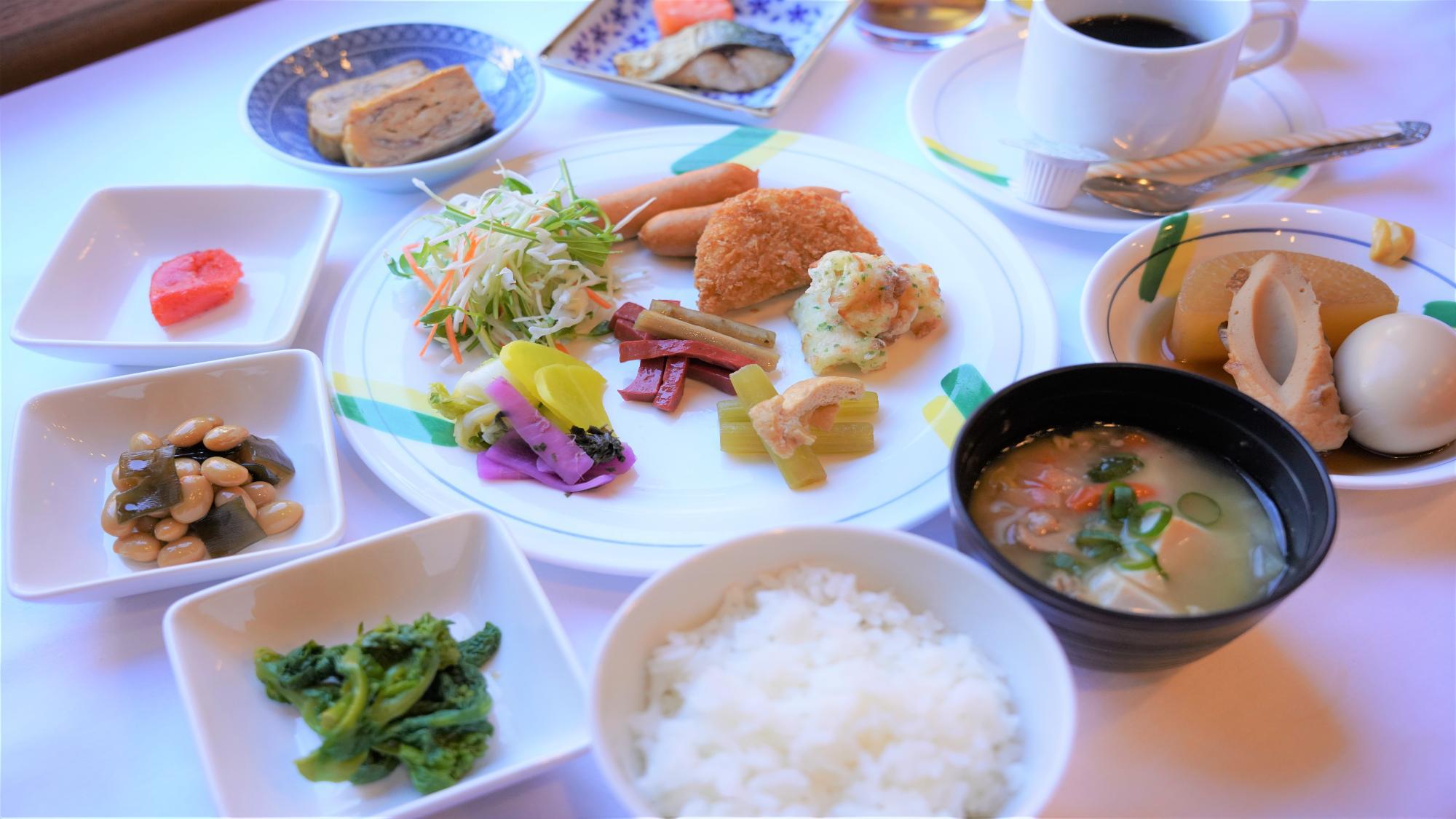 ホテルはちまんスタンダードプラン◇朝食付き　〜快適滞在◎観光にも好評〜