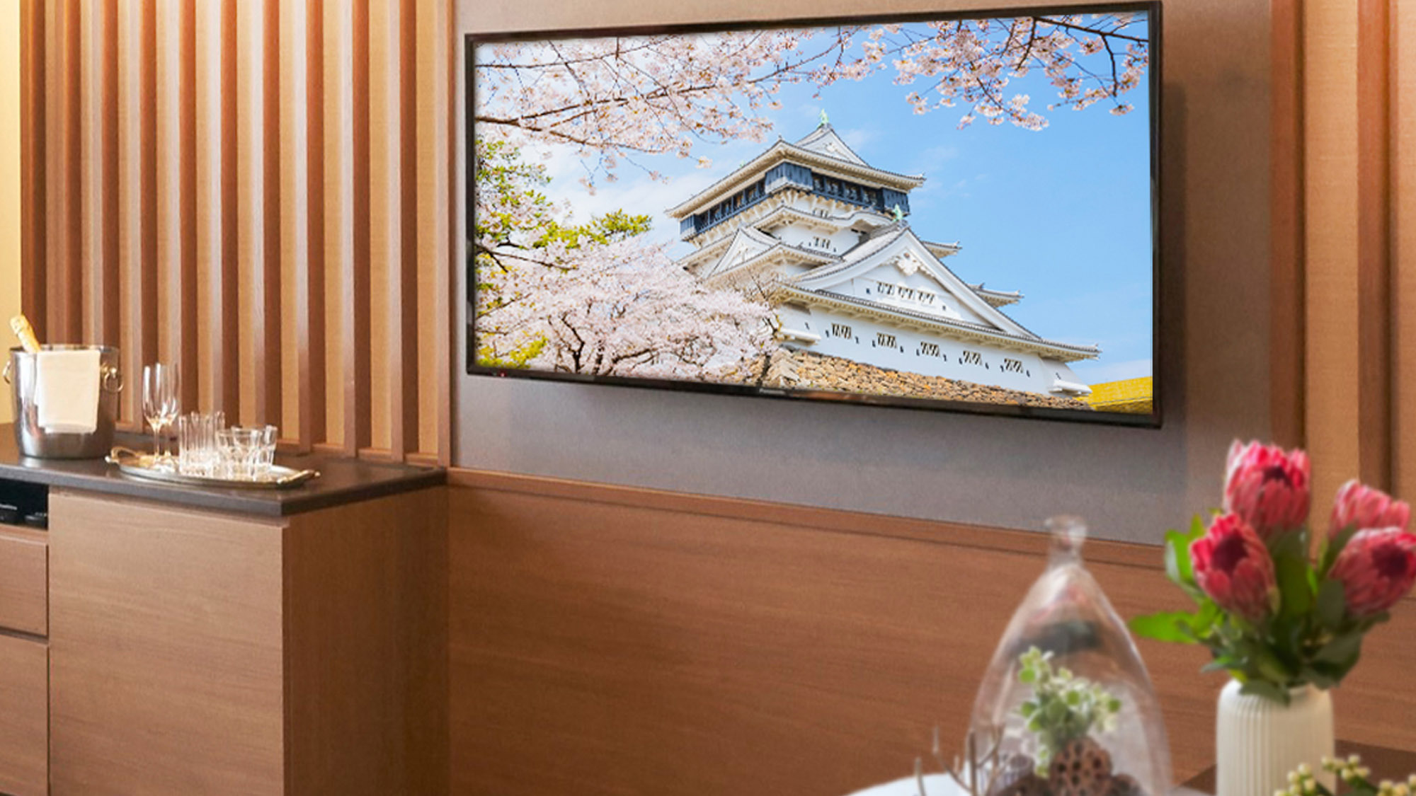 全室に大型テレビを完備しております。