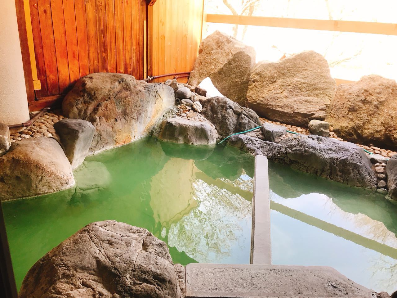 Nikko Yumoto Onsen Spa Village Kamaya The 3-star Nikko Yumoto Onsen Spa Village Kamaya offers comfort and convenience whether youre on business or holiday in Nikko. Both business travelers and tourists can enjoy the propertys facilities