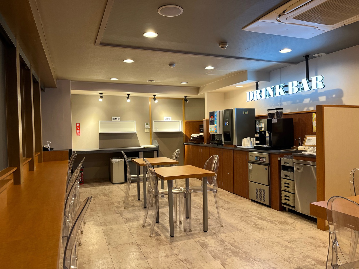 本館2階ドリンクバー