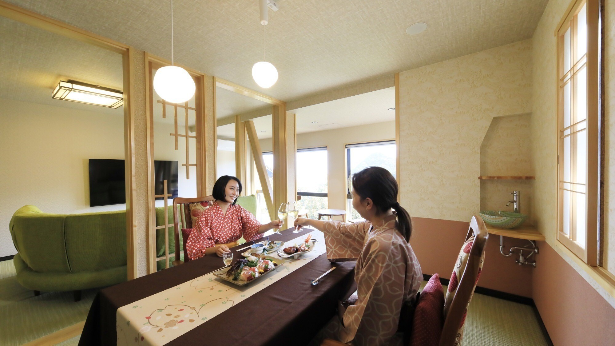 【河津桜】誰にも気兼ねなくお二人でのんびりとお楽しみください。