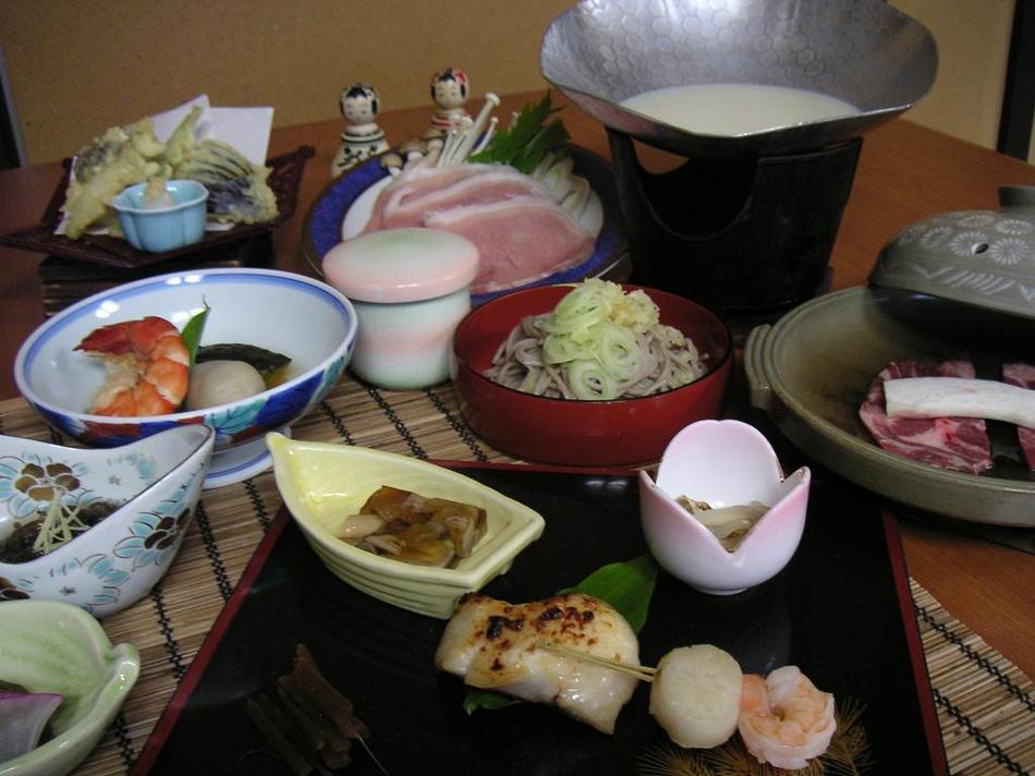 料理一例＊季節やプランにより異なります