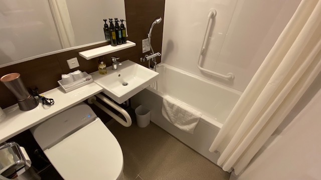 ツイン・スタンダード(ユニバーサルデザイン)バスルーム