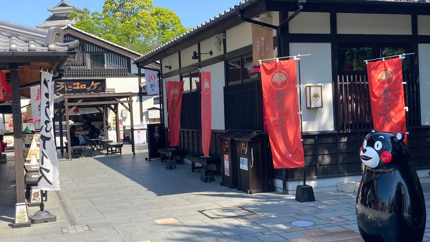 写真提供：熊本県観光連盟観光施設：桜の馬場 城彩苑