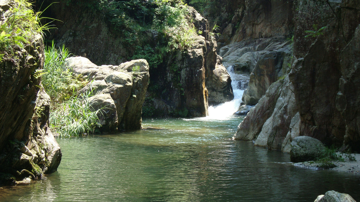 鈍川渓谷