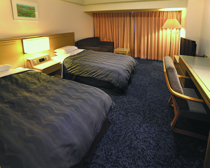 デラックスツイン26平米ベッドサイズ113cm×;195cmエキストラベッドで最大3名様まで利用