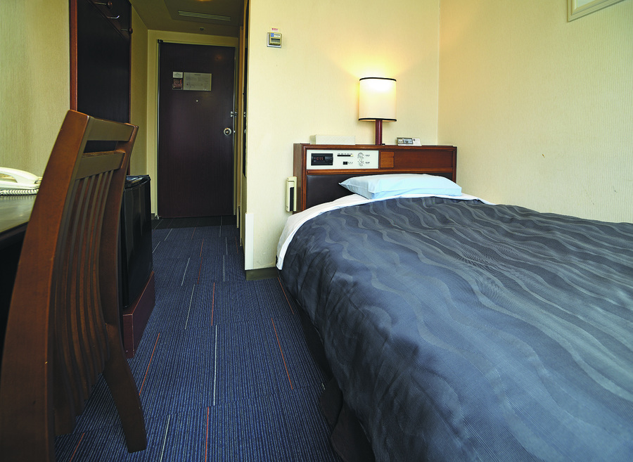 コンパクトシングル11平米ベッドサイズ113cm×;195cm