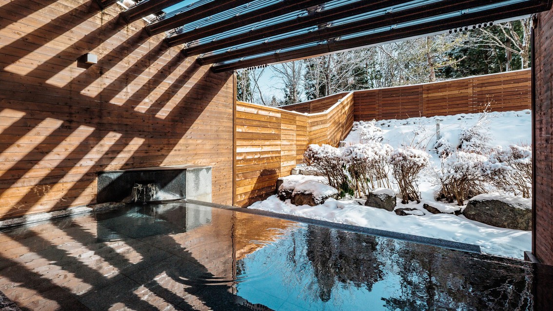 大浴場露天風呂（女性・冬）