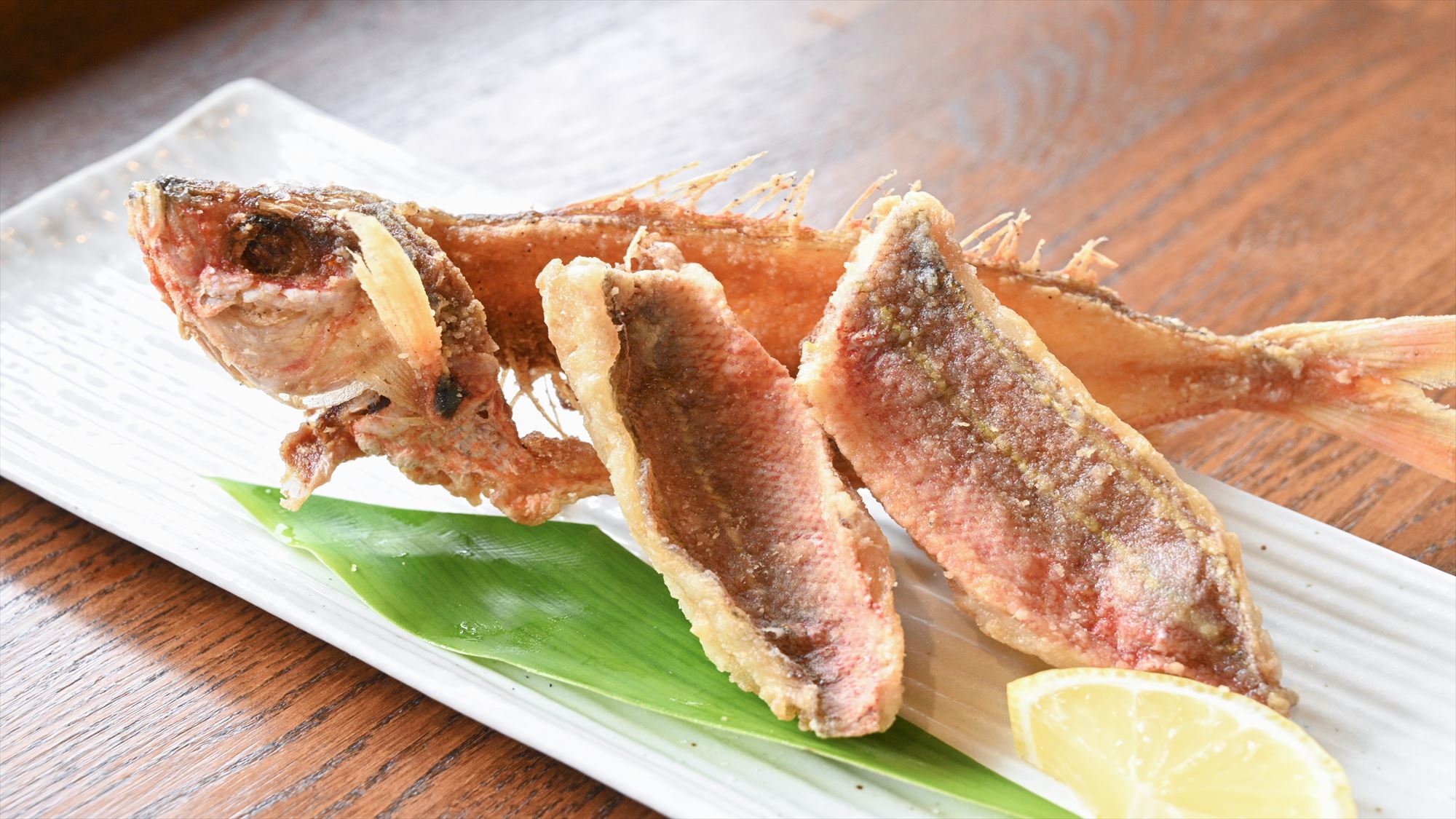 お食事処南風見テラス/沖縄の県魚グルクンの唐揚げ♪カリッと香ばしく意外とあっさりしています。