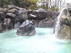 赤倉温泉露天風呂「滝の湯」