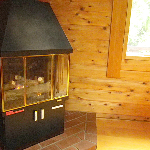 *コテージ（4名棟）一例/どこかおしゃれな設備