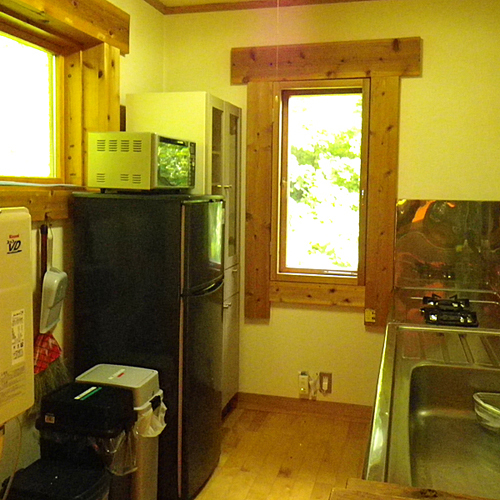 *コテージ（6名棟）一例/冷蔵庫などの備品も！
