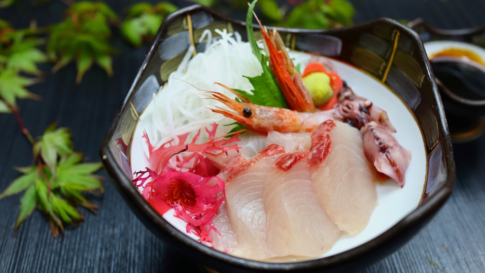 ご夕食：お刺身盛り／一例