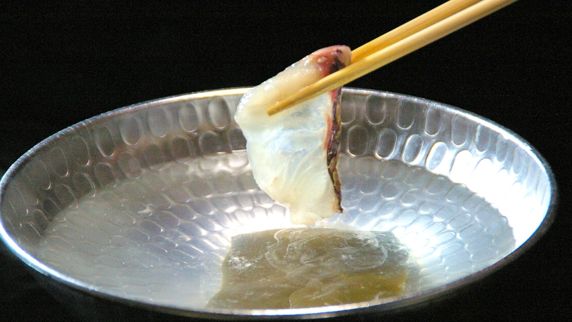 *【食事一例】薄造りの鯛をさっぱりと…;