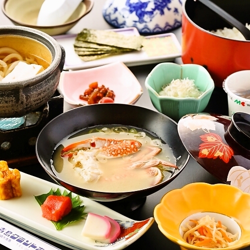 【朝食御膳一例】宮崎県産米や渡り蟹の味噌汁など、やっぱり和食でほっこり！