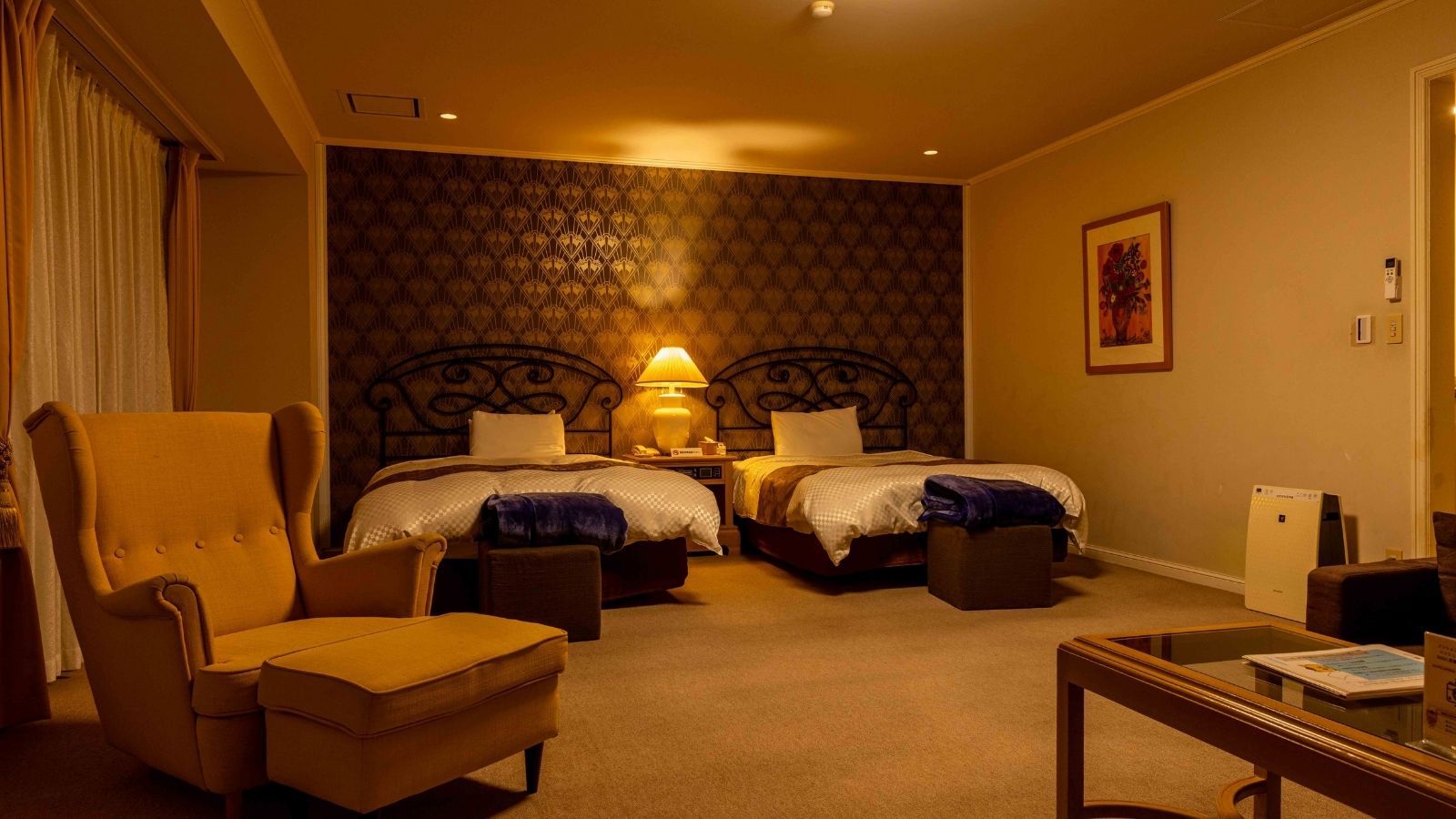 デラックス・ホテル