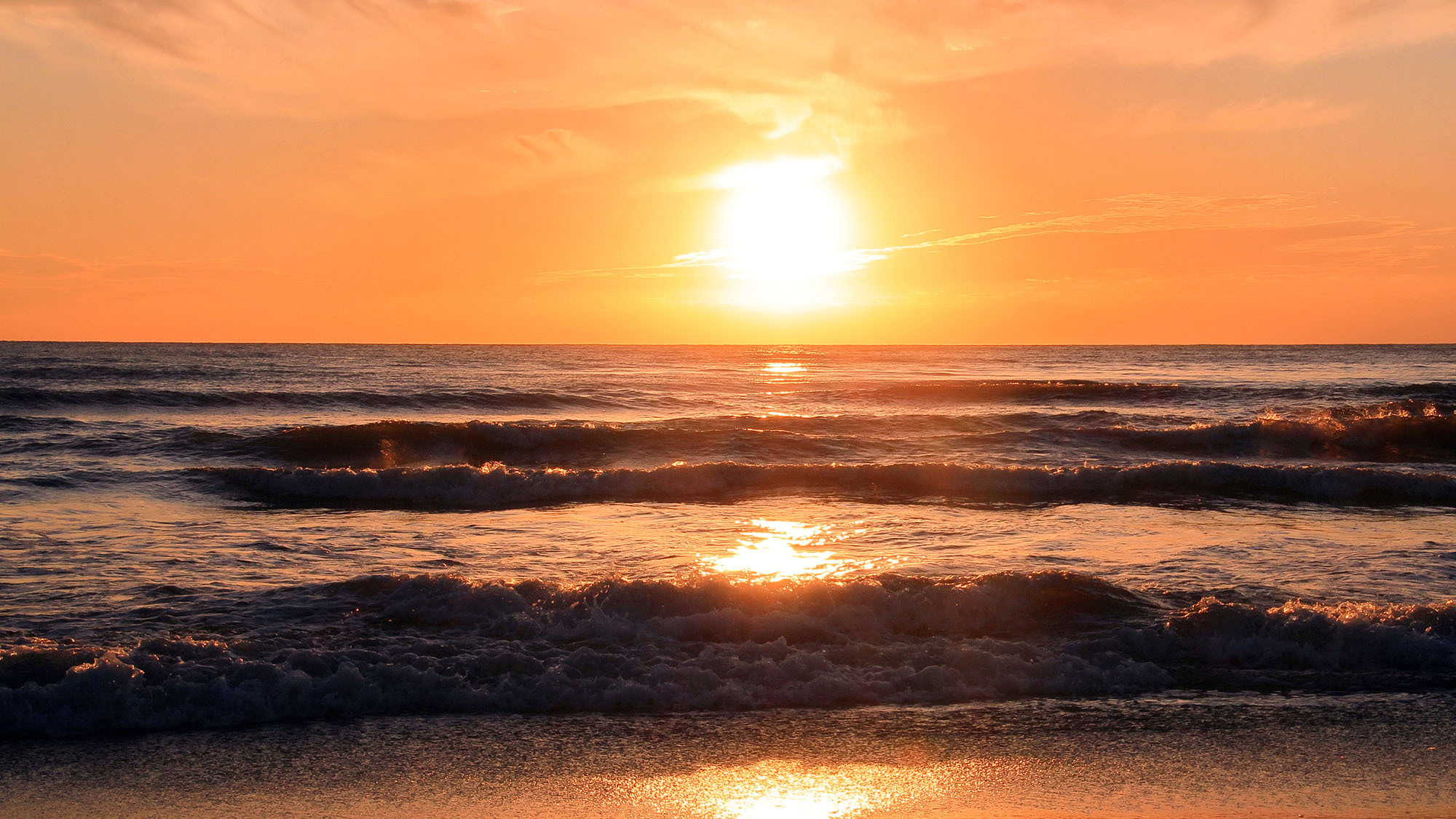 夕日がきれいな岩井浜海岸
