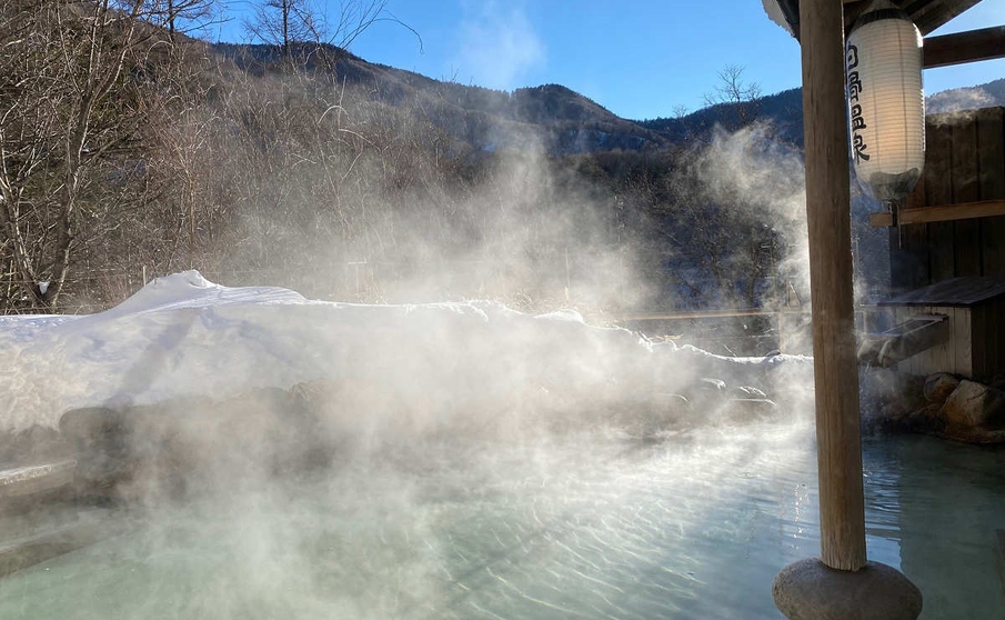 湯けむり露天風呂