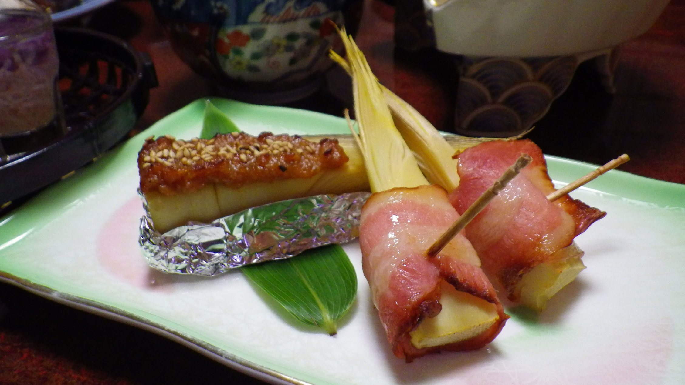 *夕食一例/地産地消を中心に、お肉、お魚、野菜をバランスよく。