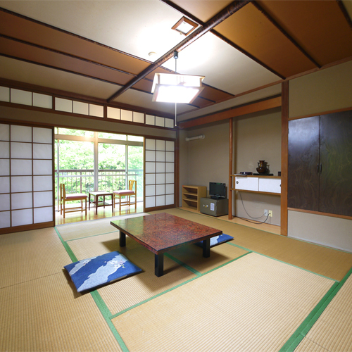 This photo about Mitomionsenkyo Ryokan Hakuryuukaku shared on HyHotel.com
