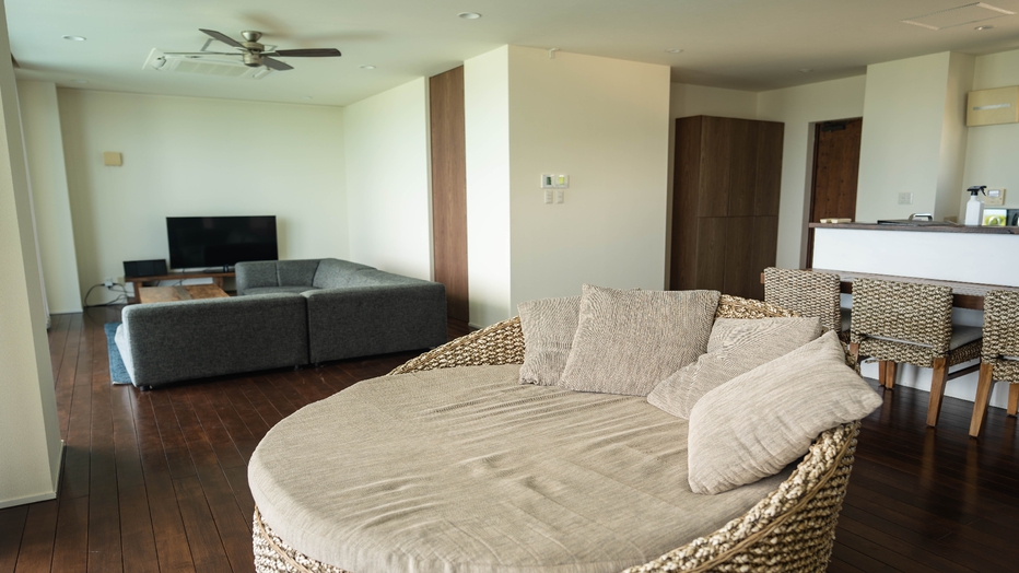 new【side.B】sora living room