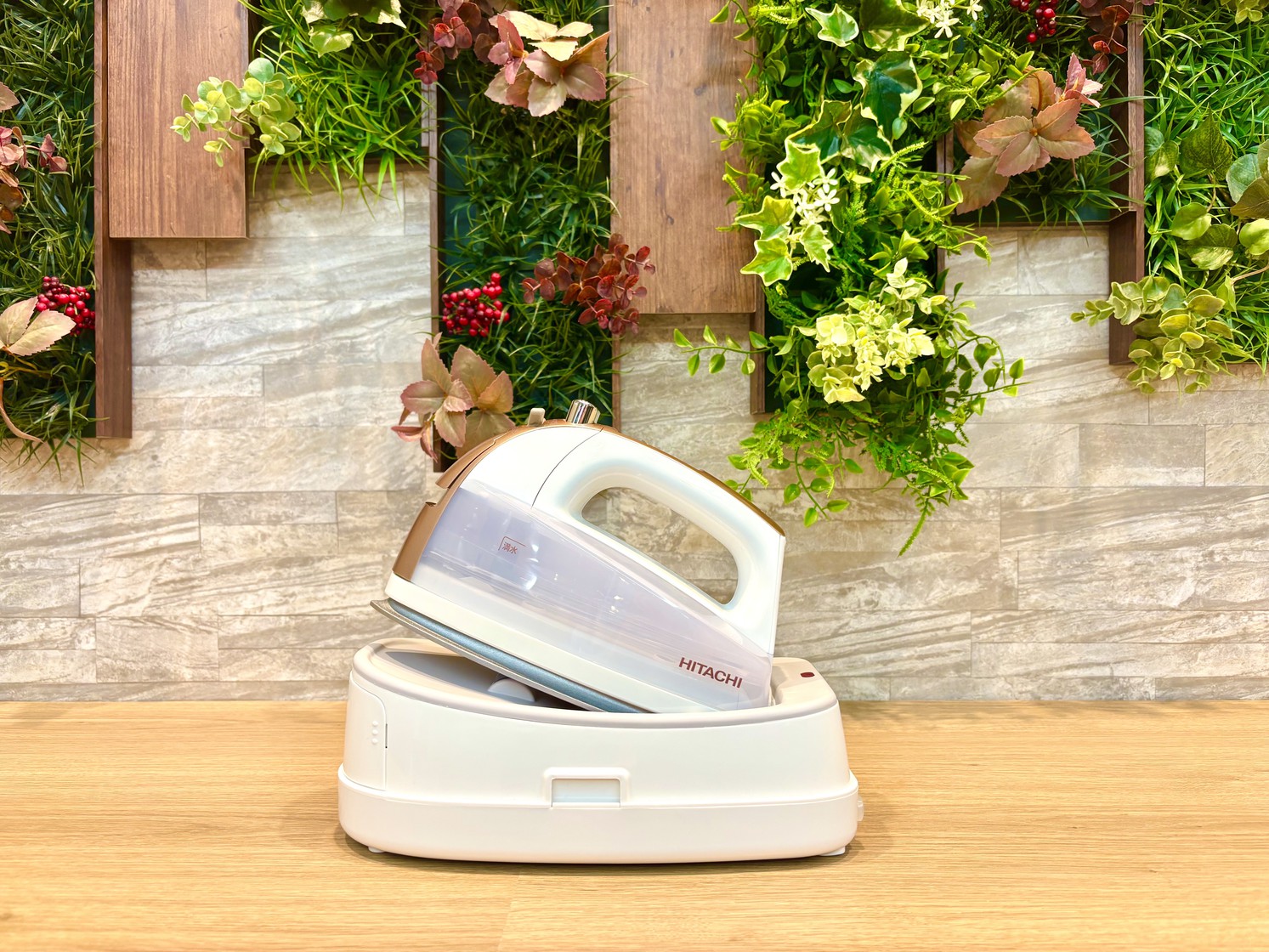 【アイロン・アイロン台】