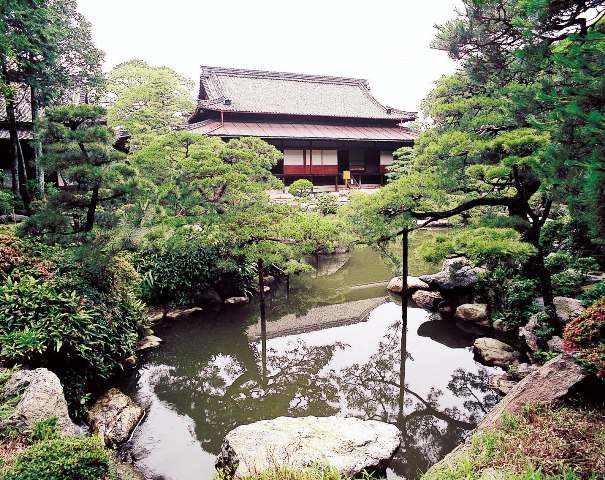 諸戸氏公園