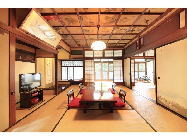 明治棟/15号室本間10帖