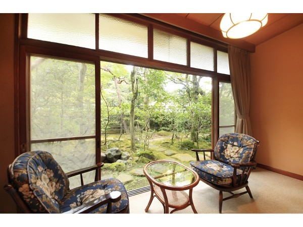 明治棟/12号室広縁