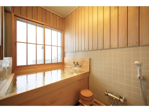 昭和棟/花客室風呂