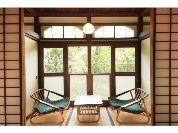 明治棟/15号室広縁