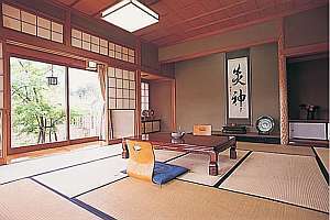 Ryori Ryokan Jukoen Set in a prime location of Fukui, Ryori Ryokan Jukoen puts everything the city has to offer just outside your doorstep. Both business travelers and tourists can enjoy the propertys facilities and ser
