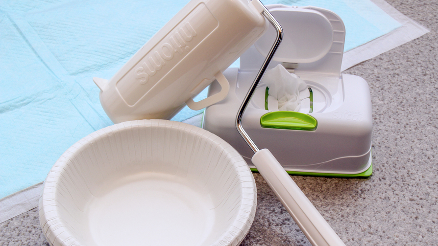 【ペットアメニティ】紙皿、ウエットティッシュ、コロコロ、トイレシート