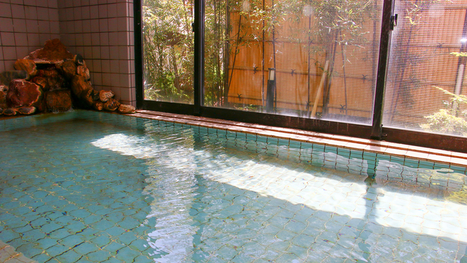 【温泉】時間帯により貸切利用が可能です。気兼ねなくお入り下さい