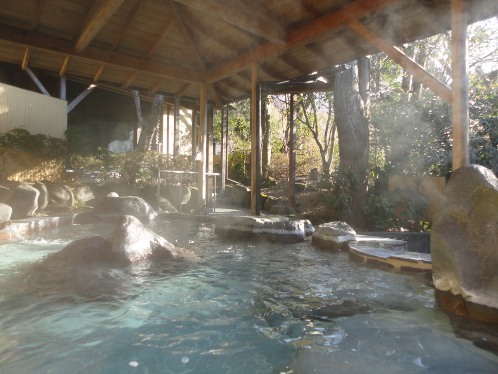 露天風呂にて朝を迎える