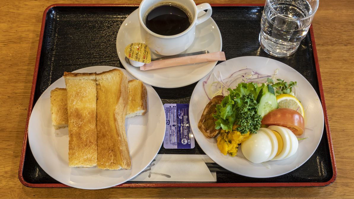 朝食一例