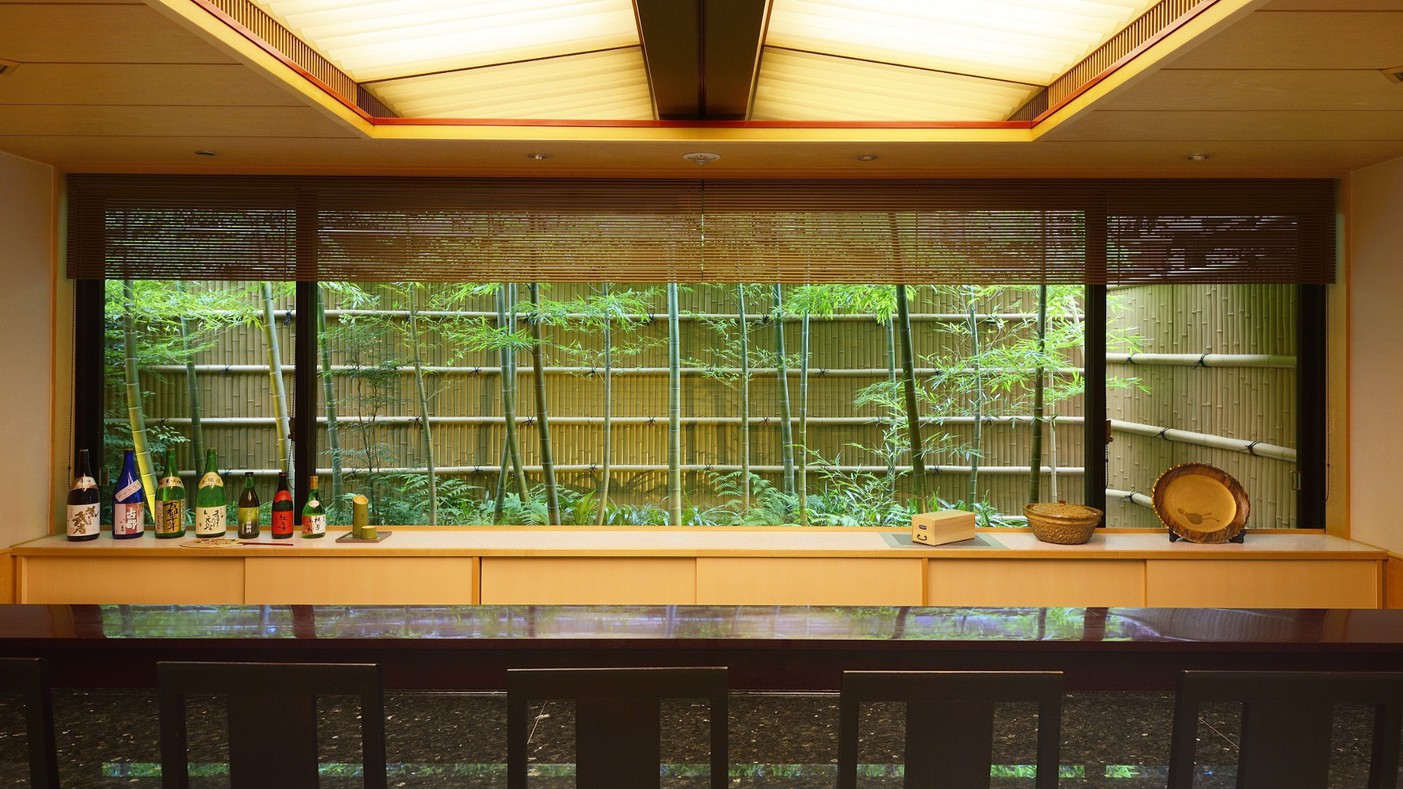 日本料理 嵯峨 カウンターからの眺め