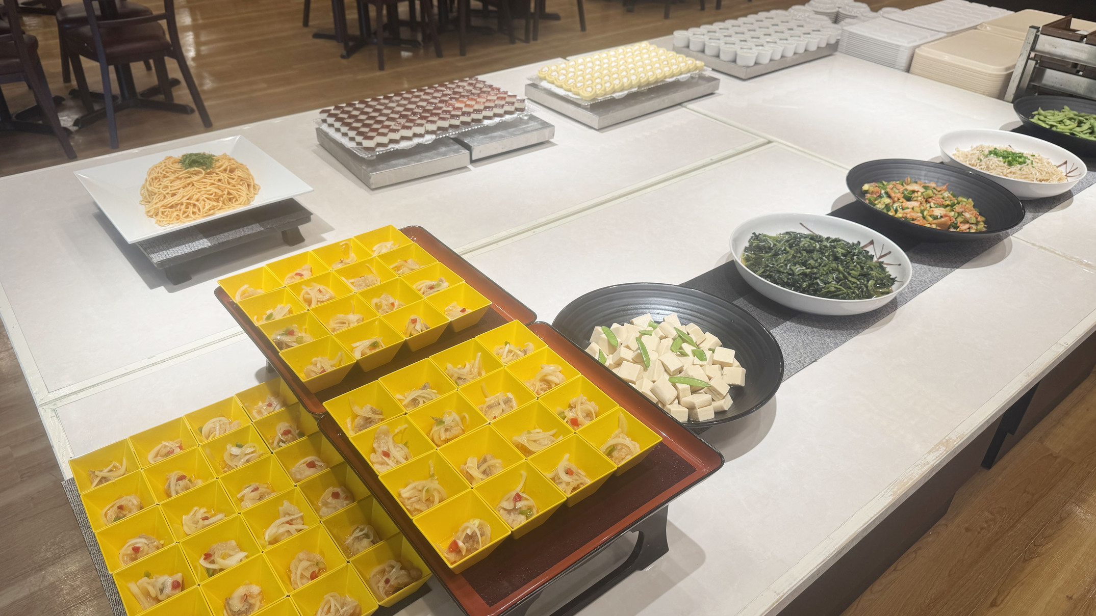 夕食バイキング一例