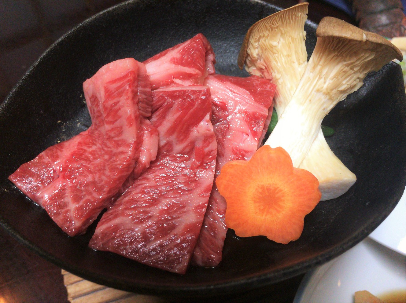 伊豆牛アップ